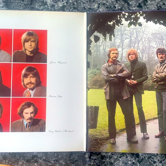 LP vintage Moody Blues “On the Threshold of a Dream” - Picture 3 of 4